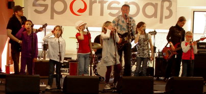 Eröffnungsfeier für ein großes Sportcenter 2009